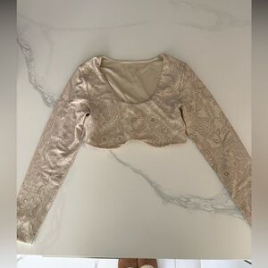 Aerie Cream Floral Long Sleeve Crop Top